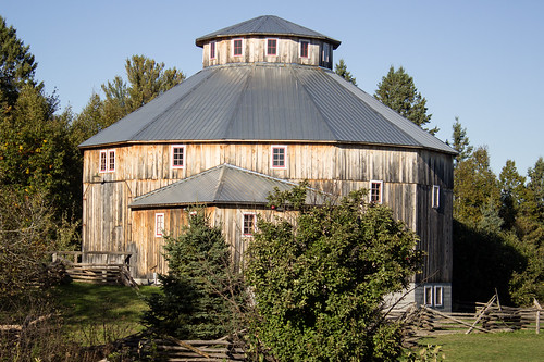 barn architecture historic canada ontario northern algoma