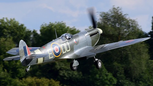 due raf supermarine spitfire lf mkvc ar501 gawii yeovil somerset exeter shuttleworth old warden aerodrome biggleswade bedfordshire uk photo plane prop propblur flying fighter display d850 nikon aircraft airshow air airshows aeroplane airworthy airlegend attack aviation image vintage view history vickers 310 squadron armstrong driveinairshow oldwarden 310squadron spit