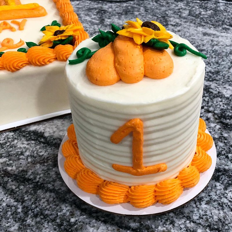 Cake by Sweet Treats Cupcakery