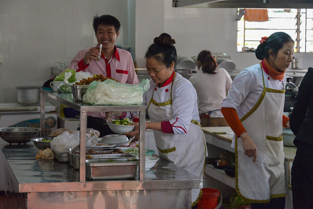 Cooking Phos - Pho Shop at a Bus Station, Tx. Chi Linh, Hoàng Tân, Vietnam