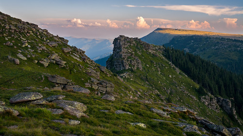 stara planina srbija tri cuke balkan kopren mountains border sunset rocks forset