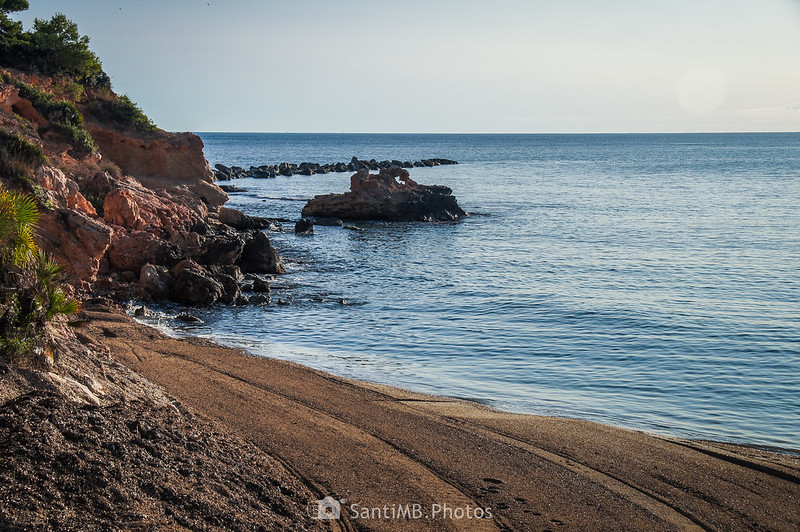 Roca foradada de la Cala la Buena