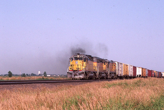 Union Pacific SD40-2 #3579 at Cozad NE on 7-12-95