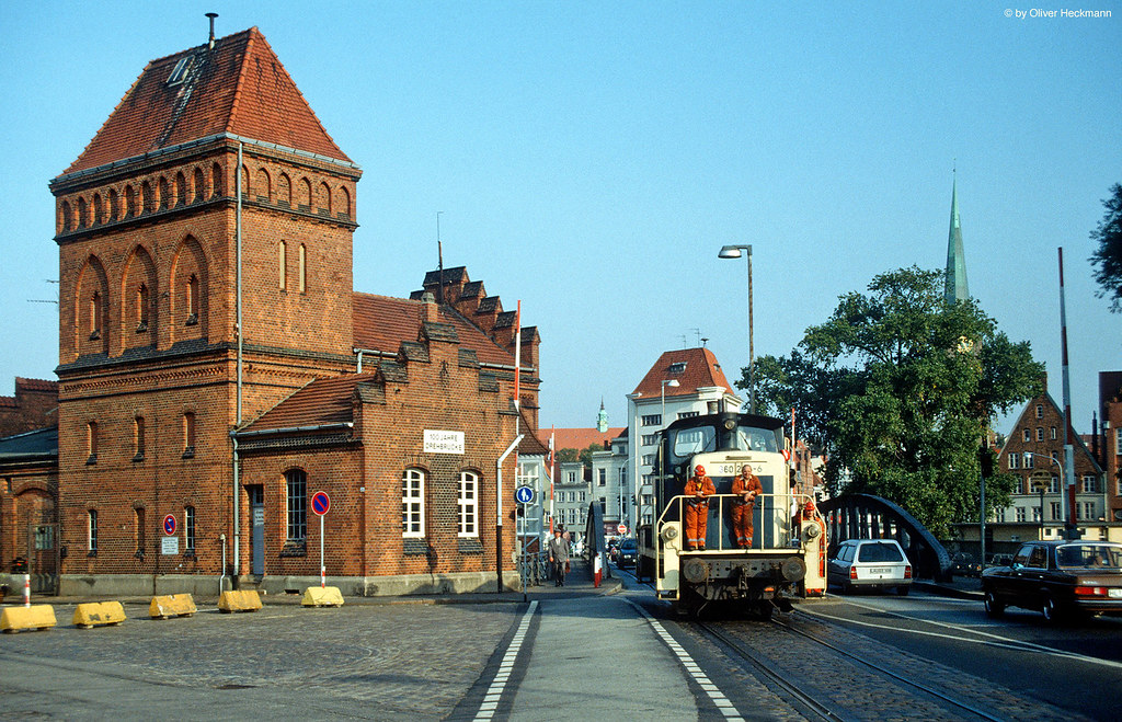 DB 360 264 Lübeck Drehbrücke