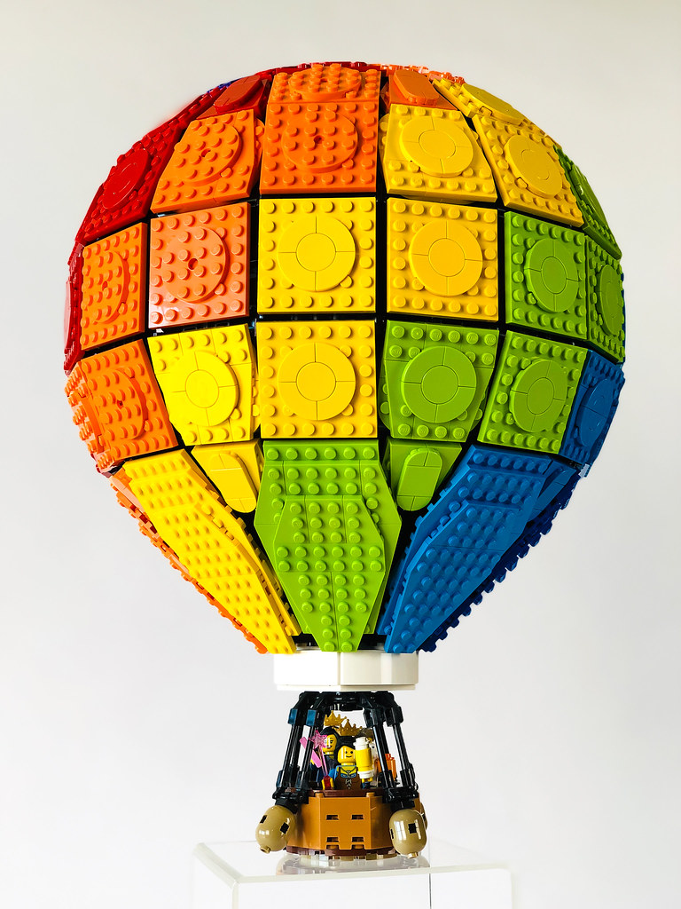 LEGO NEW MAGENTA HOT AIR BALLOON TOWN CITY TAPERED PIECES 
