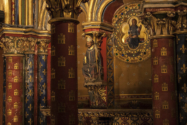 Rita Crane Photography:  La Sainte Chapelle, Paris / detail from the lower chapel