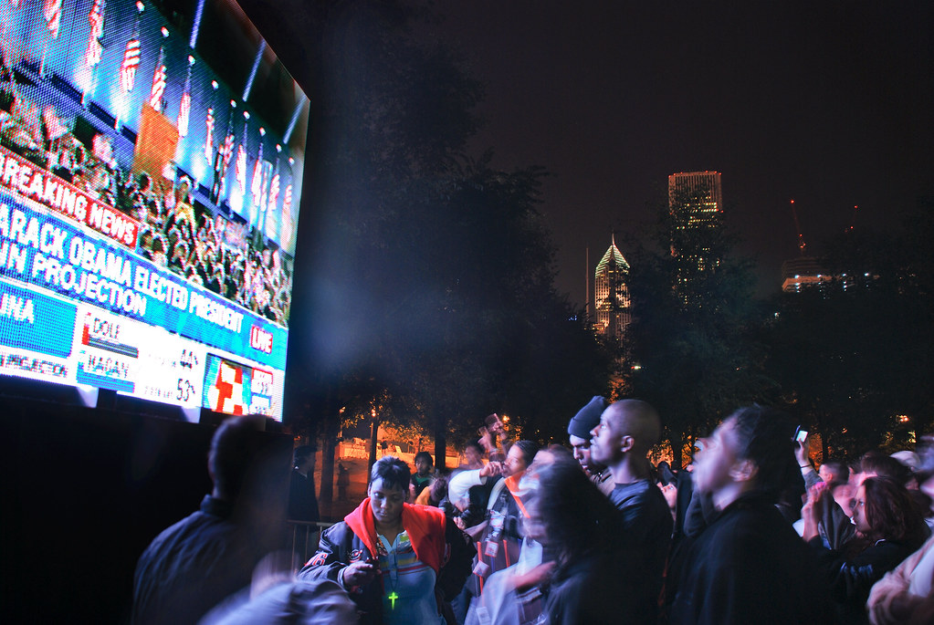 Barack Obama winning celebration in Chicago's Grant Park: 15