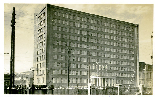 Postcard 1930s Správní budova  skyscraper  Aussig,  Czechoslovakia Ústí nad Labem