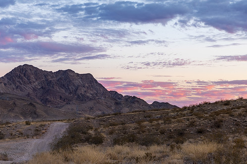 nevada hendersonnevada sunset sunsetcolor desert mojavedesert road sloancanyon mountain sky nature jamesmarvinphelpsphotography