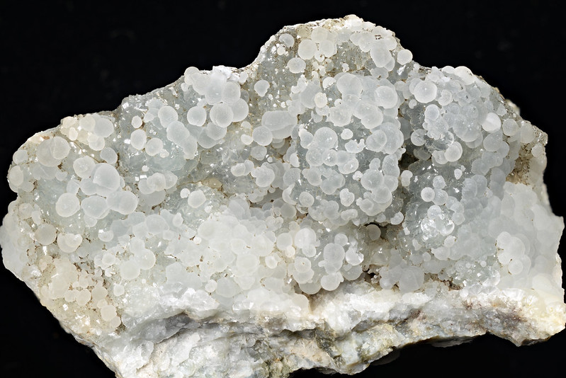 ぶどう石 & 灰トムソン沸石 / Prehnite & Thomsonite-Ca