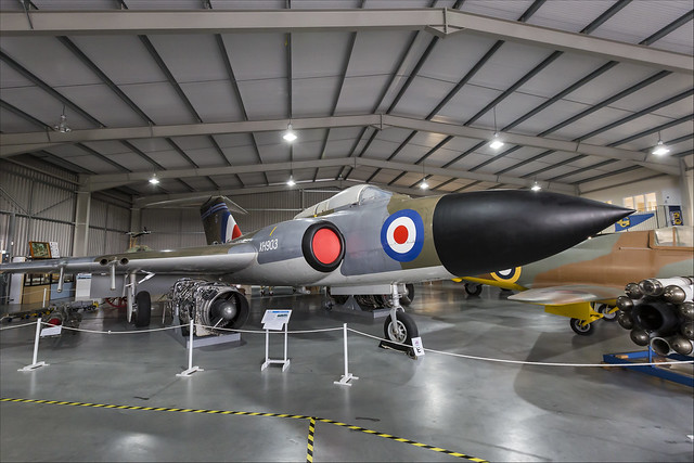 Gloster Javelin FAW9 - 01