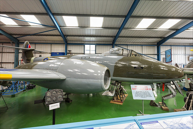 Gloster Meteor F4 - 02