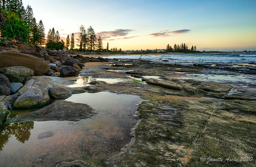 australia moffatbeach qld queensland sunshinecoast beach coastal rockplatform rocks sunset