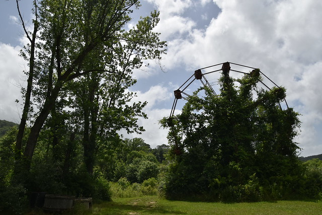 Lake Shawnee Abandoned Amusement Park - Rock, West Virginia - JHM CREATIONZ