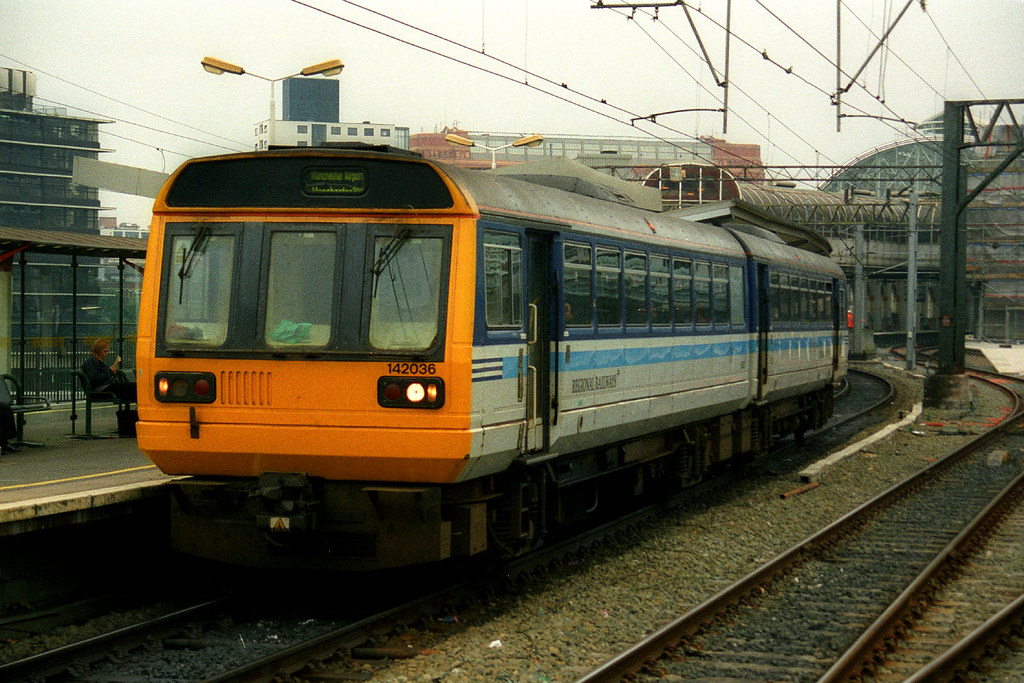 142036, Manchester Piccadilly, October 14th 1999