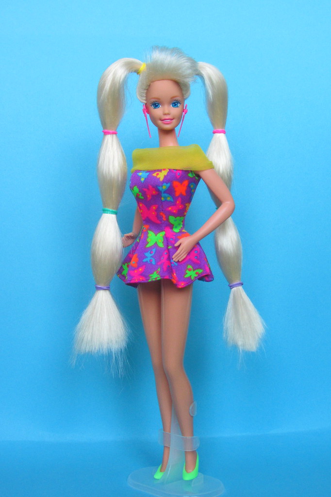 Glitter Hair Barbie 1993 blonde version (China) | Sonnenschein World |  Flickr