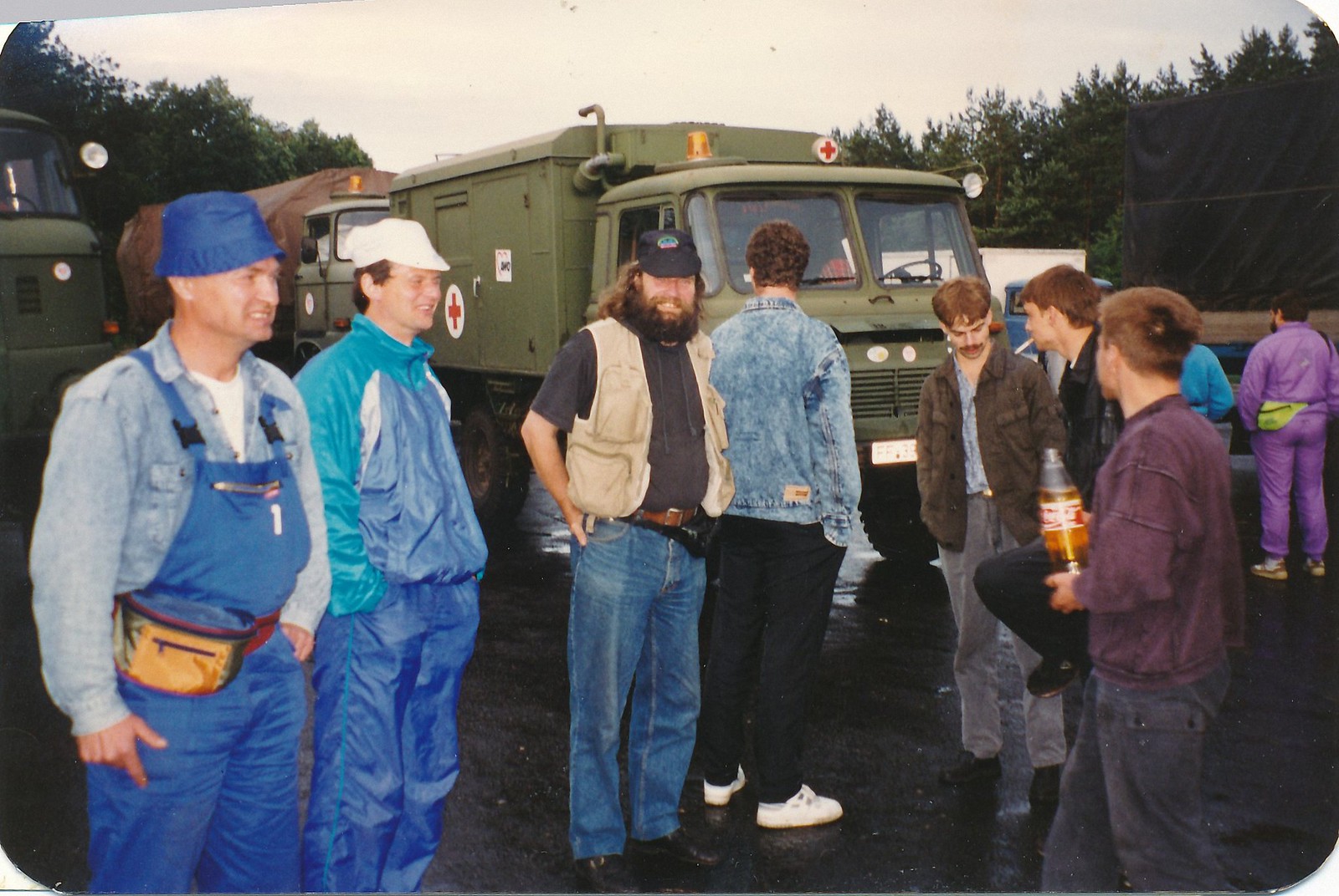 1995 Aktion Kraniche 006  Hilfskonvoi
