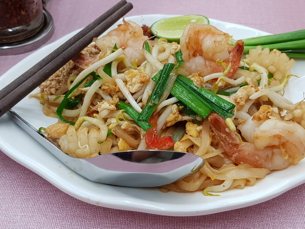 泰國炒粿条 Phad Thai rm$15.90 @ 正宗泰式風味小食 Yummy Yummy Thai Restaurant USJ10