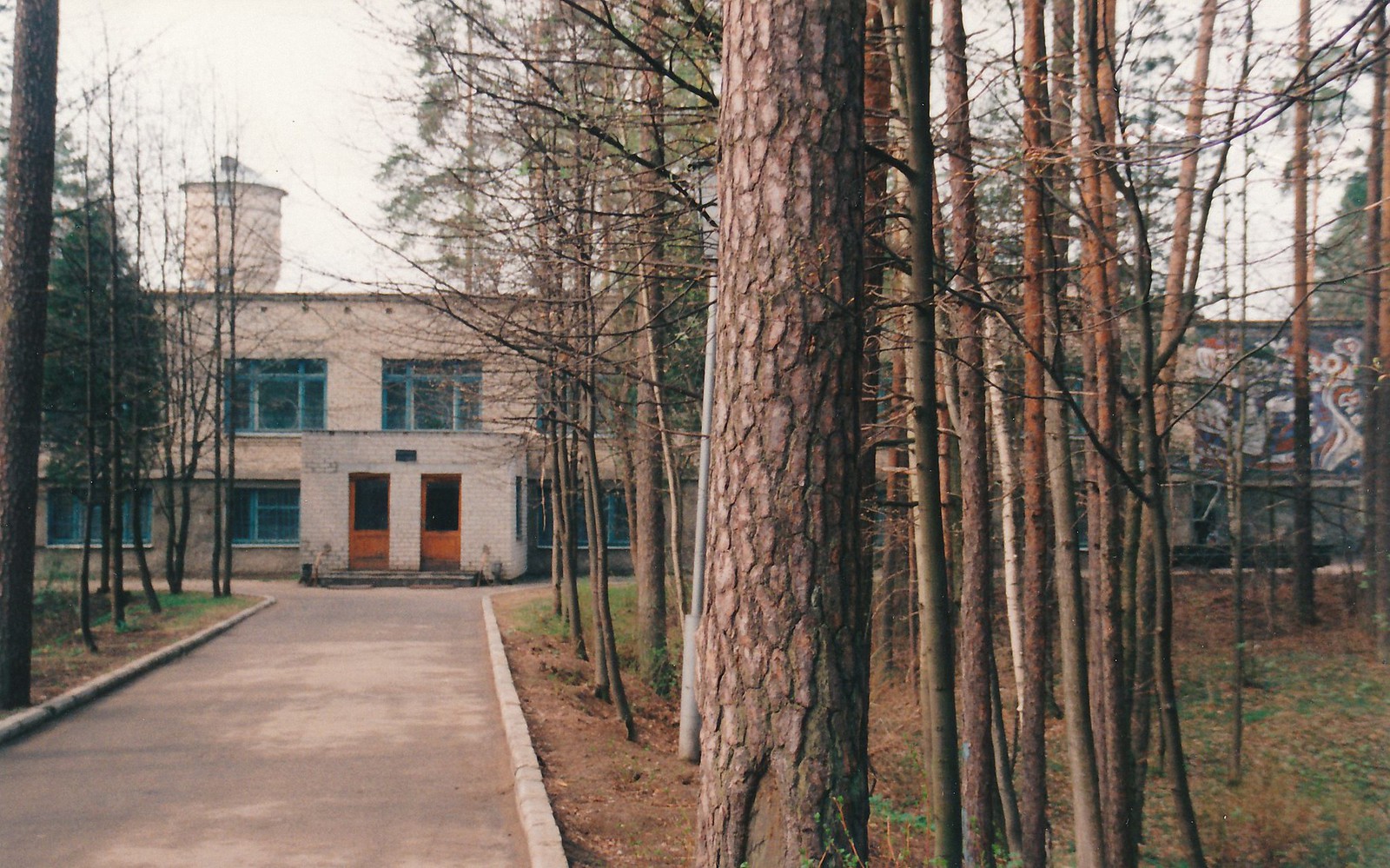 1997 Aktion Kraniche 056  Sanatorium