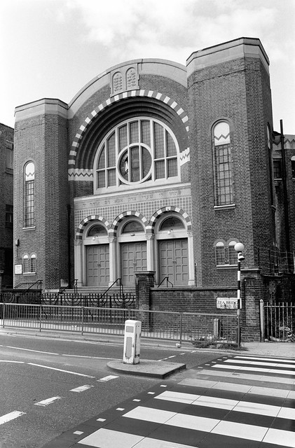 Clapton Federation Synagogue, Lea Bridge Road, Clapton, Hackney, 1988  88-10b-43-Edit_2400