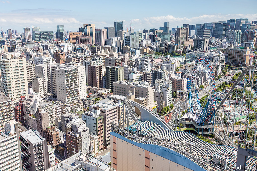 Vistas de Tokyo Dome City desde el mirador del Bunkyo Civic Center (Bunkyo)