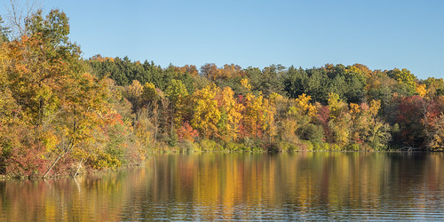 clevelandmetroparks fall foliage hinckleylake lake ohio reflection trees