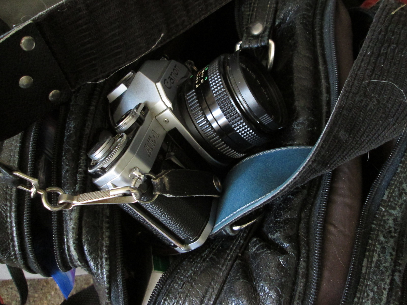 Canon SLR AE1, FD 50mm f/1.8