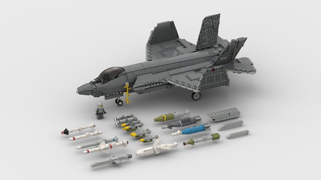 LEGO Lockheed Martin F-35 C (Carrier Variant) Lightning II | 1:34 Scale