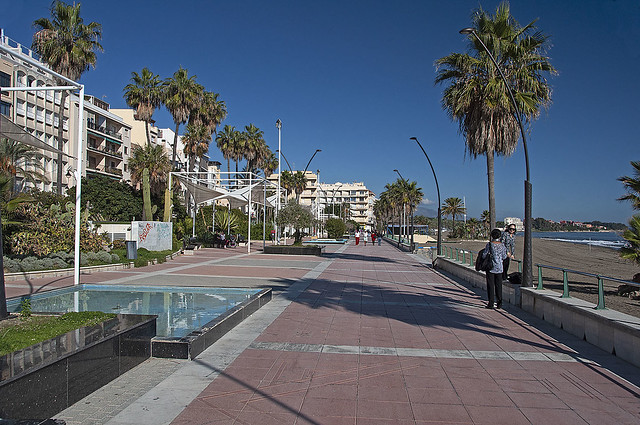 Estepona beach promenade