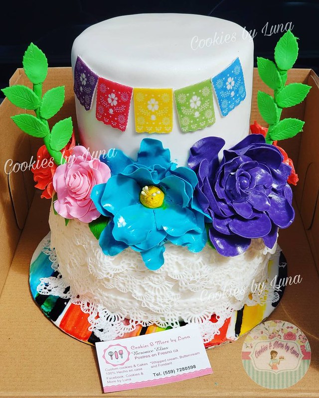 Cake from Cookies & More By Luna