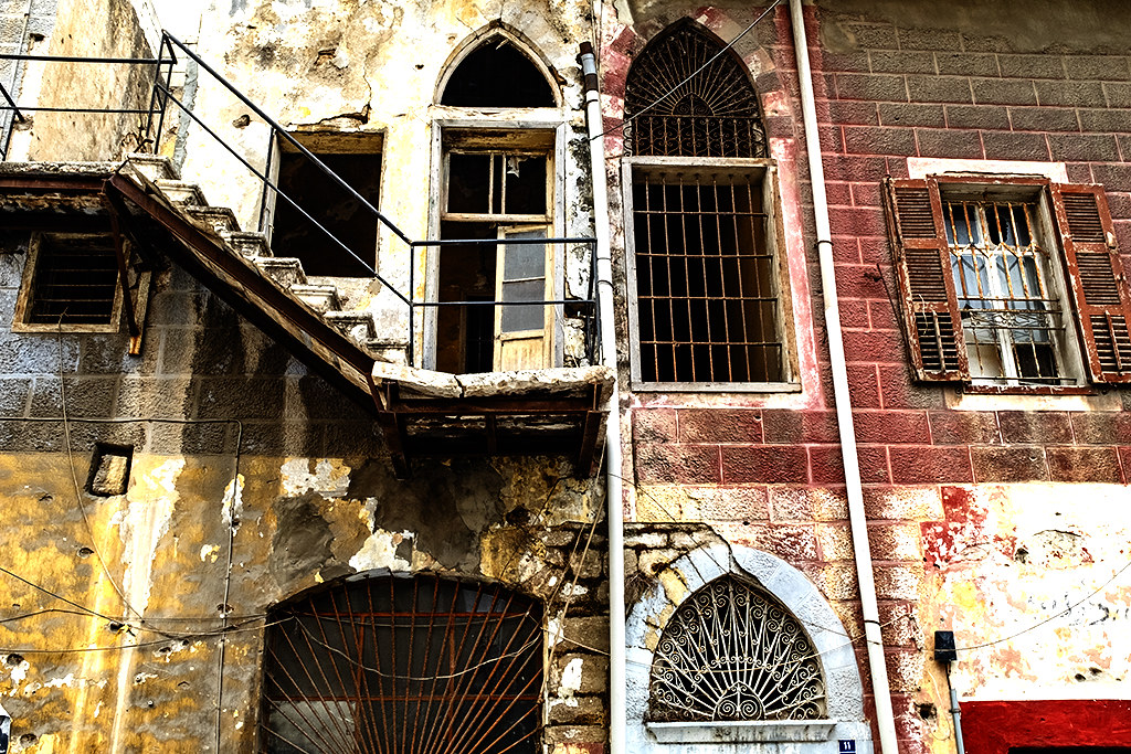 Beautiful building in very bad shape on 11-11-20--Sidon