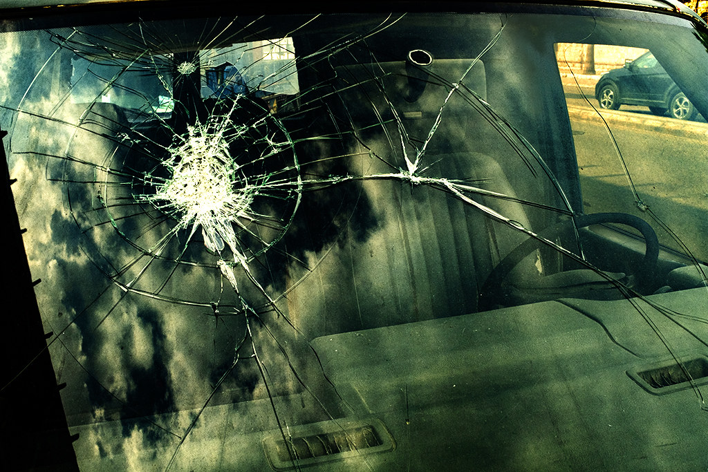 Broken windshield on 11-11-20--Sidon