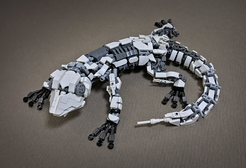 LEGO Mecha Gecko-08