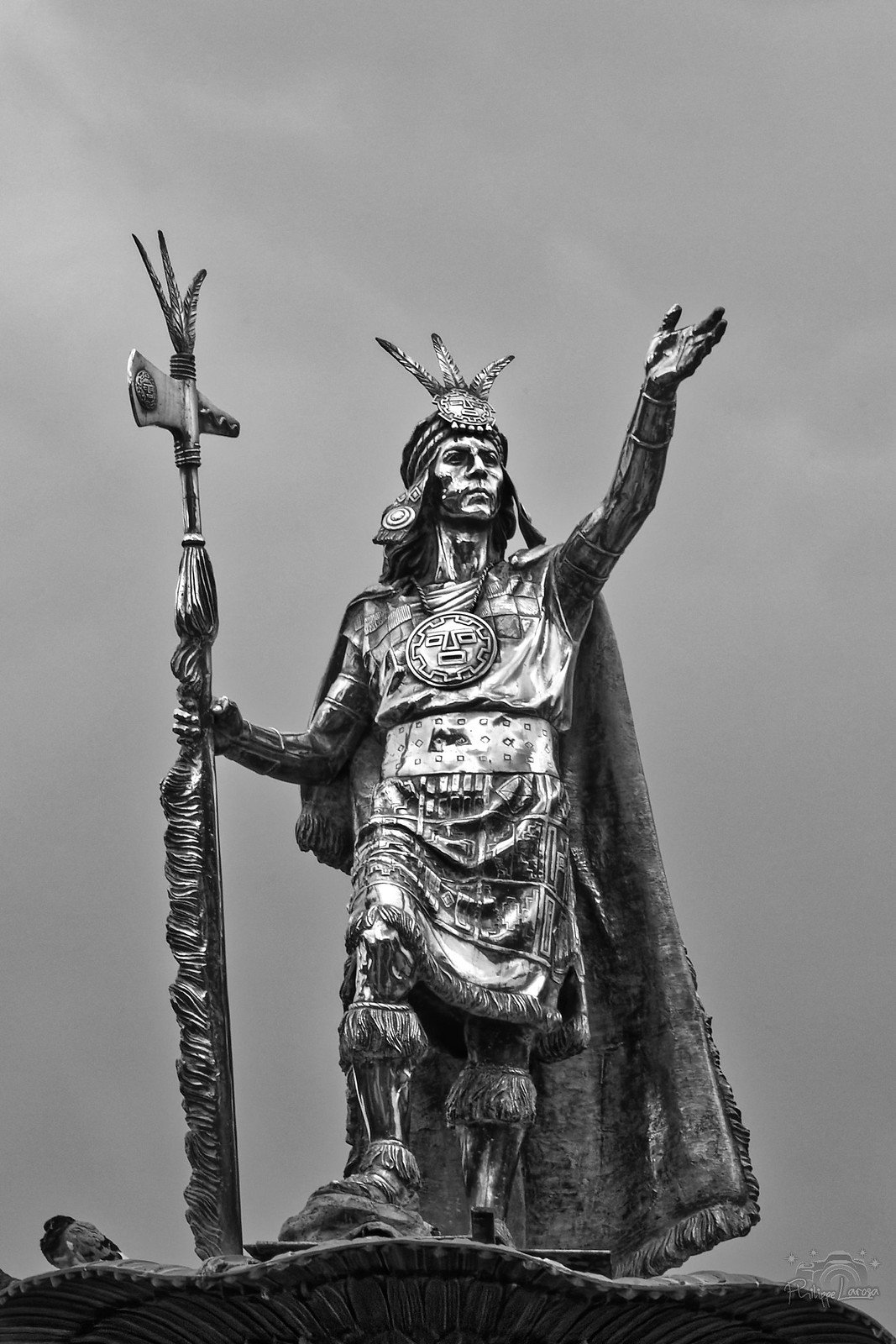 Statue Pachacuti Inca Yupanqui (Pachacútec), Plaza de Armas, Cuzco, Peru.
