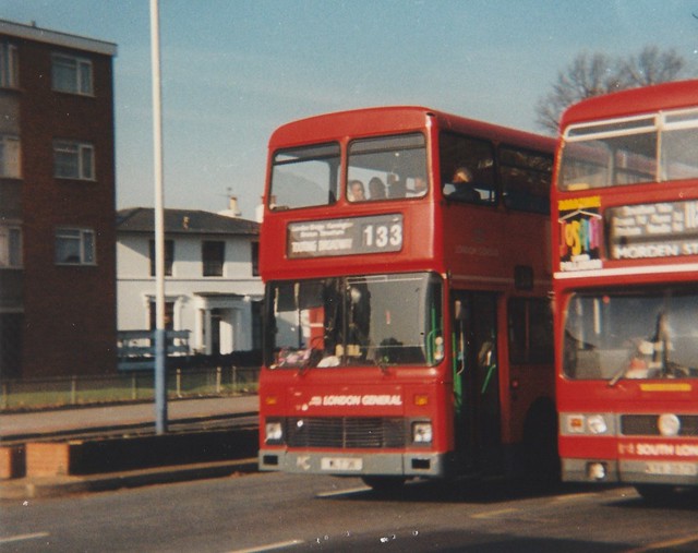 London General VC 11 passing T 357 in Streatham Hill