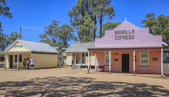 Miles Queensland 4415, Australia.