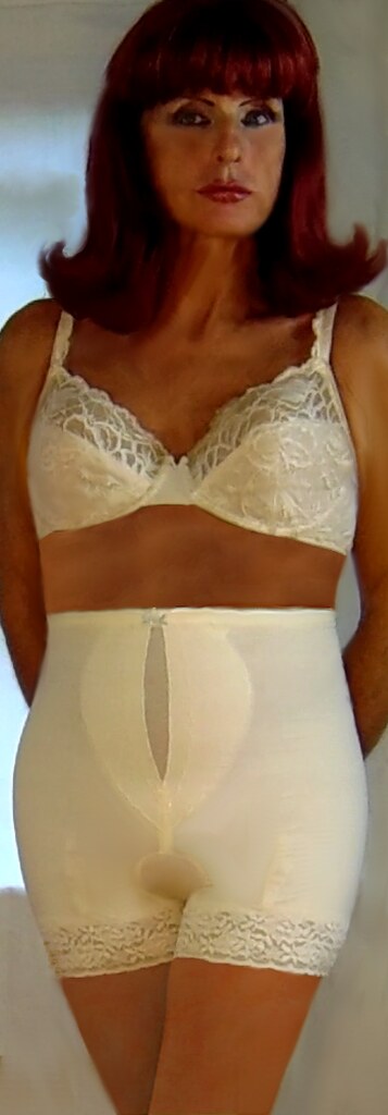 vintage Playtex 2507 I Can't Believe It's a Girdle