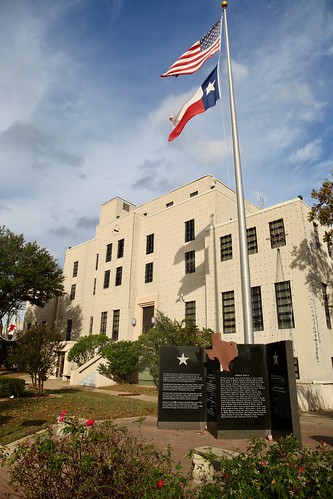 texas tituscountycourthouse mountpleasant courthouse