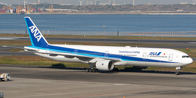 Boeing 777-381, JA753A, All Nippon Airways