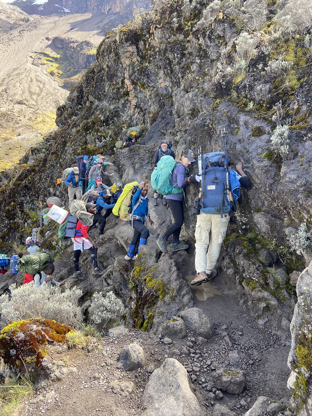 2020_EXPD_Kilimanjaro_Staff 23