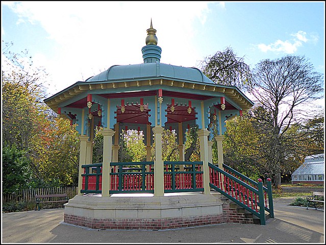 Bandstand in Hulls Pearson Park ..