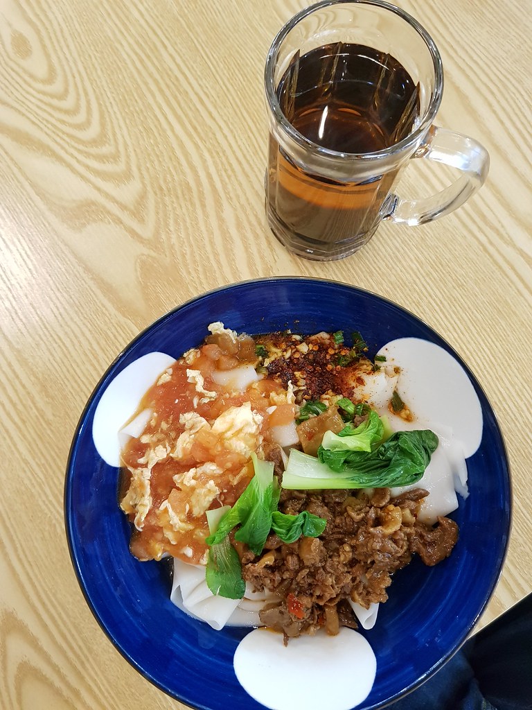 油潑麵配番茄雞蛋和肉臊子 Oil Spill noodle w/Tomato egg & Minced meat rm$14.80 @ 聚豐園 Ju Feng Garden PJ Kota Damansara
