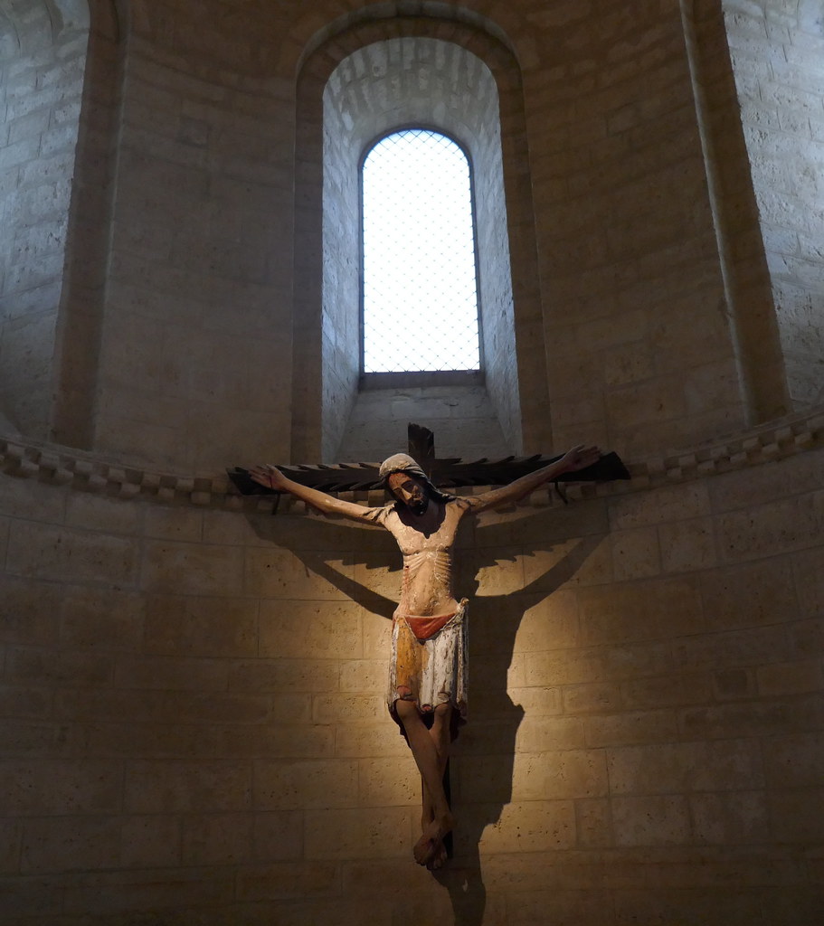 Crucifix (XIIIe), église romane Saint Martin de Tours (XIe siècle), Frómista, Tierra de Campos, province de Palencia, Castille-León, Espagne.