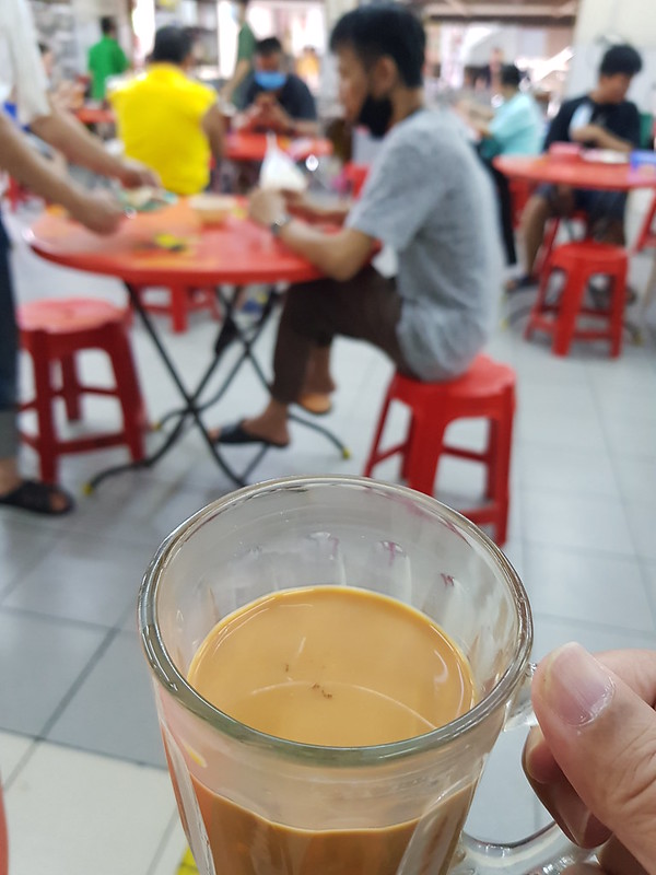 叉燒雲吞麵 Charsiew Wantan Mee rm$6.50 & 奶茶(大) TehC(B) rm$2.30 @ 安咖啡海南茶室 Onn Coffee in Puchong Taman Putra Prima