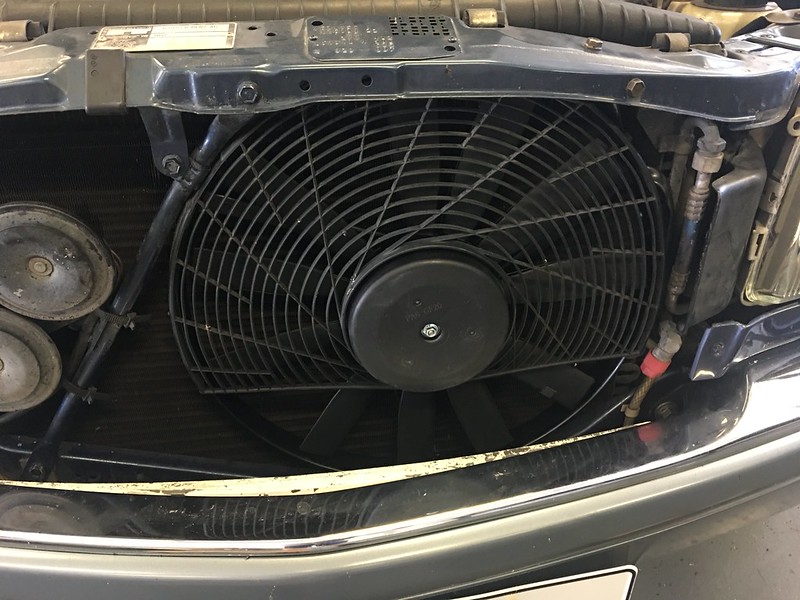 W126 auxiliary fan replacement