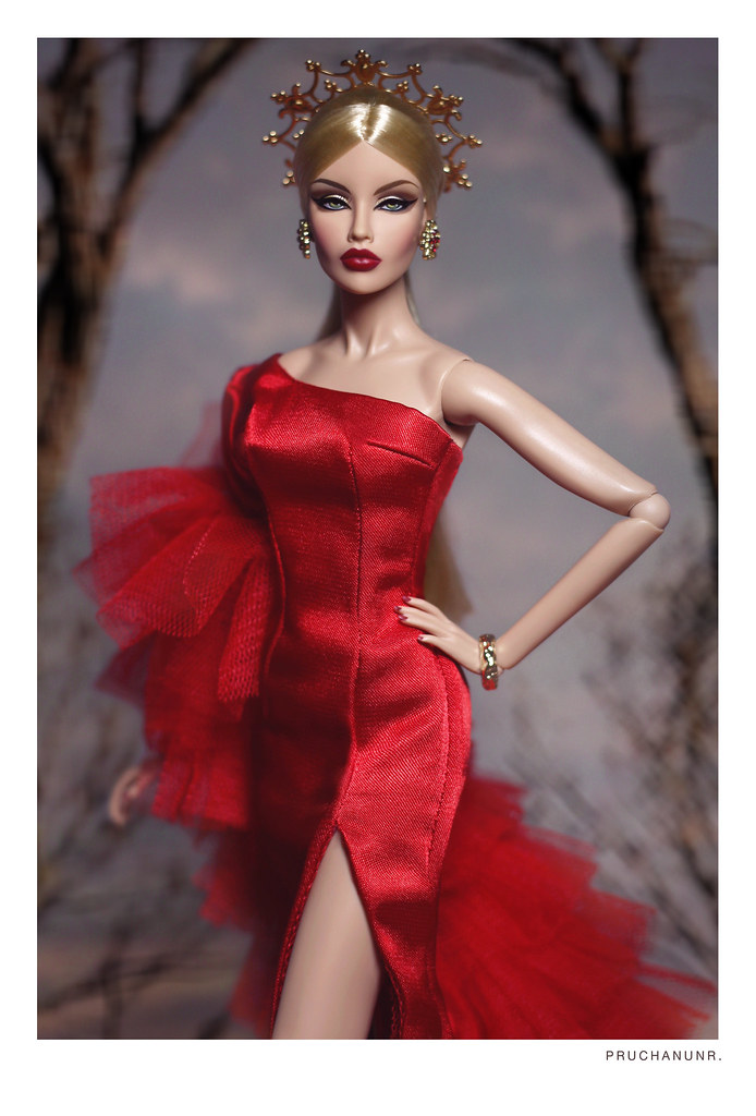 Fashion Royalty Midnight Garden Aymeline (Net-A-Porter exclusive Jason ...