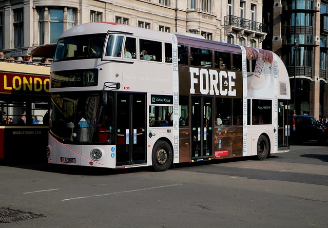 Go Ahead London Central - LT452 - LTZ1452 - Nike The Force