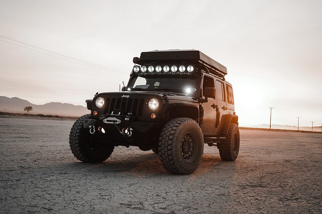 jeep-wrangler-wheels-black-rhino-arsenal-wheels-1