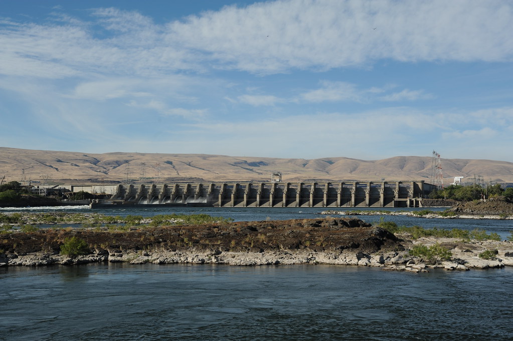 Dalles Dam