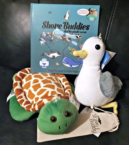 Our Favorite Plushes From Wild Republic & Shore Buddies  ~ Holiday Gift Idea @Wild_Republic @ShoreBuddies  #MySillyLittleGang